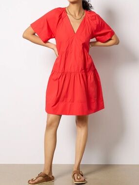 Evereve Vibrant Red Tiered V-Neck Short Sleeve Dress